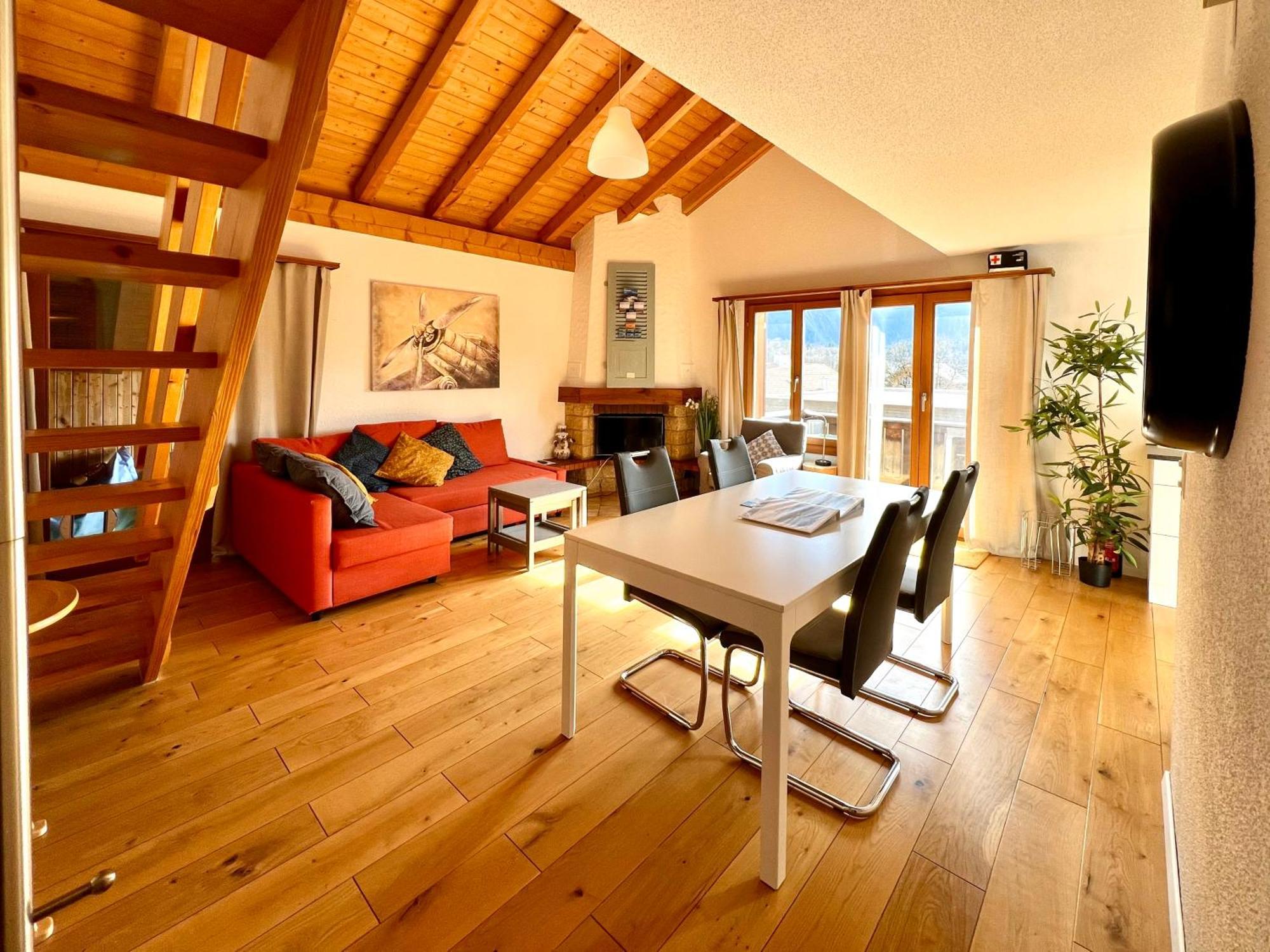 Maisonette 4.5 Zimmer, Naehe Ballenberg Hofstetten bei Brienz Extérieur photo